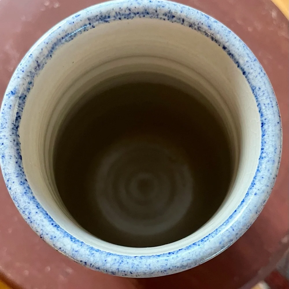 Hand‎ thrown pottery Vase cream with blue floral Signed 2002